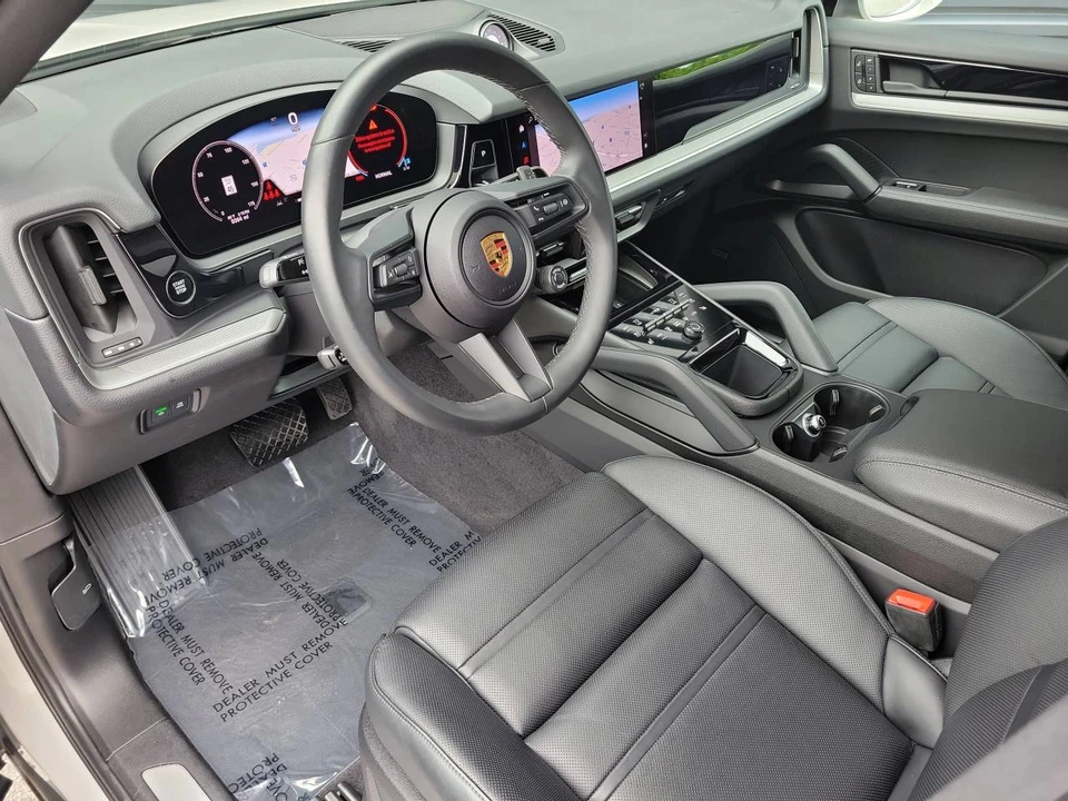 2024 Porsche 9Y0/9Y3 Cayenne Coupe - Image 4 of 5