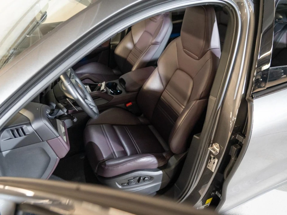 2024 Porsche 9Y0/9Y3 Cayenne Coupe - Image 5 of 29