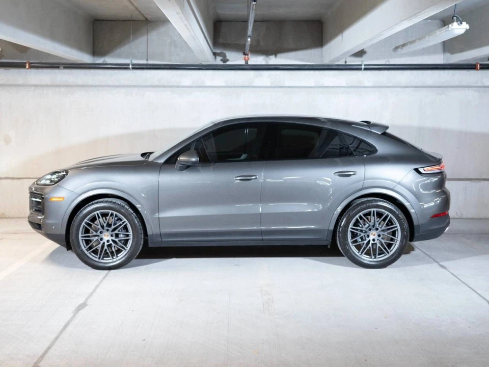 2024 Porsche 9Y0/9Y3 Cayenne Coupe - Image 2 of 5