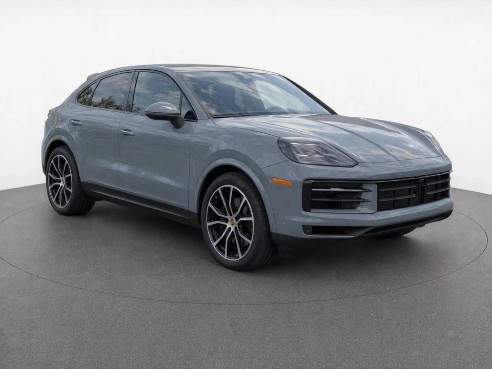 2024 Porsche 9Y0/9Y3 Cayenne Coupe - Image 2 of 4
