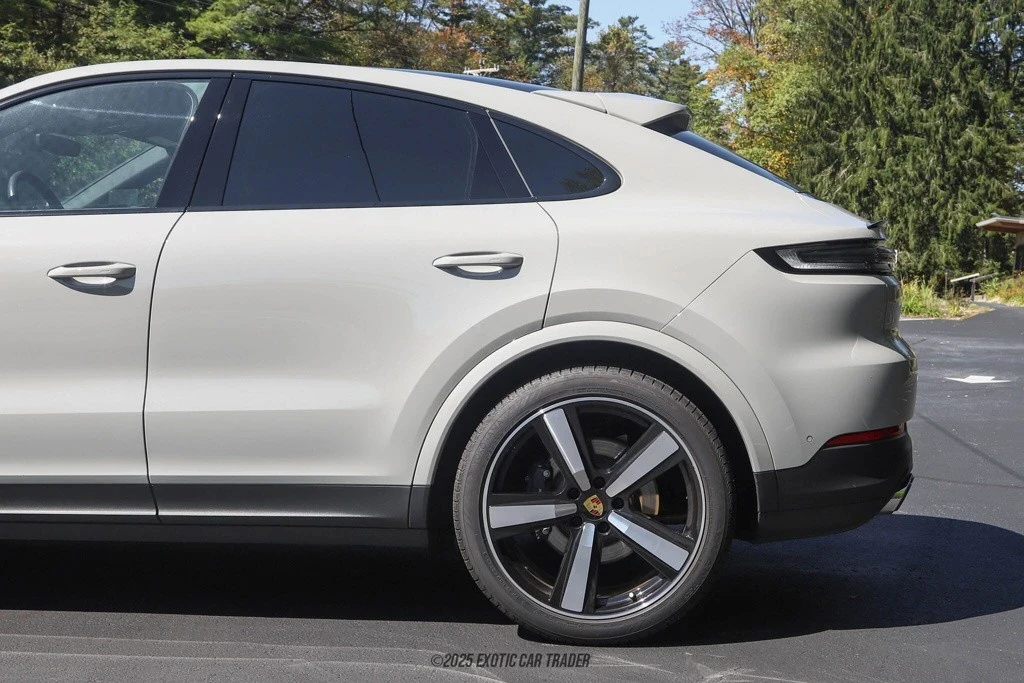 2024 Porsche 9Y0/9Y3 Cayenne - Image 5 of 12