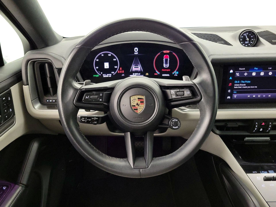 2024 Porsche 9Y0/9Y3 Cayenne Coupe - Image 11 of 27