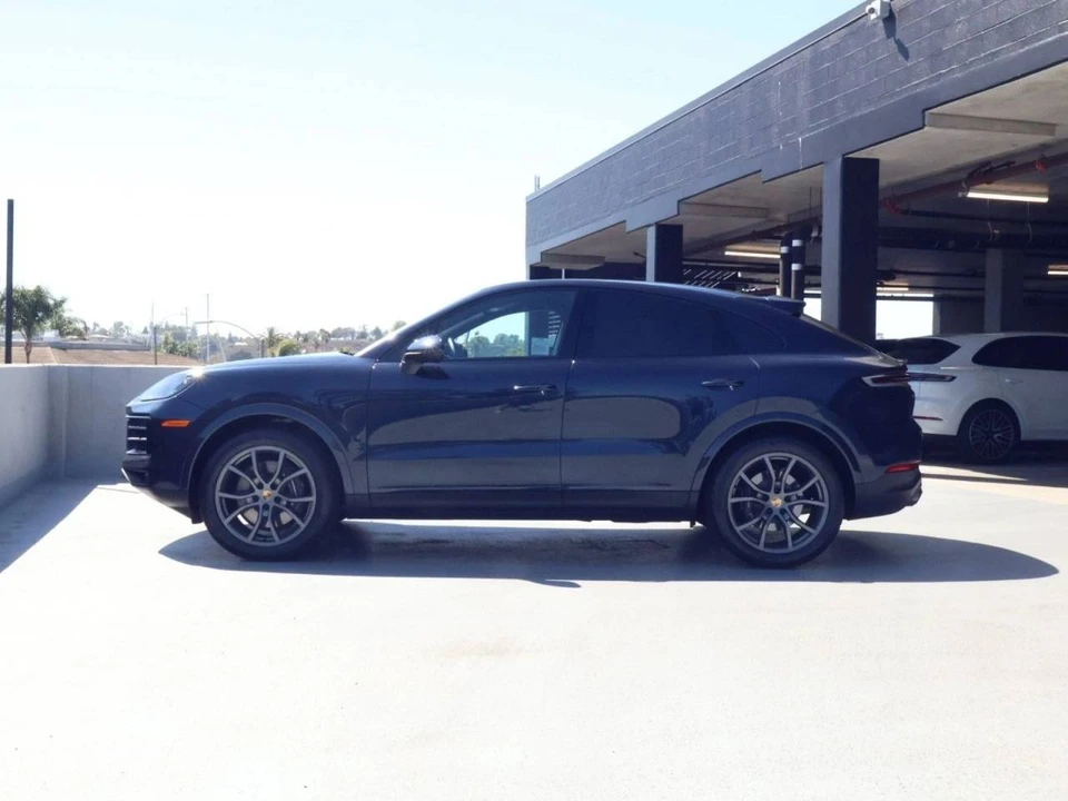 2024 Porsche 9Y0/9Y3 Cayenne Coupe - Image 2 of 5