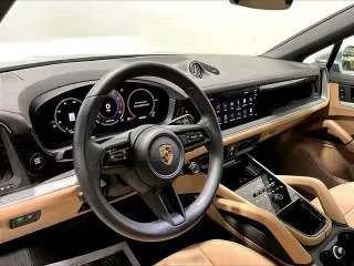 2024 Porsche 9Y0/9Y3 Cayenne Coupe - Image 25 of 31