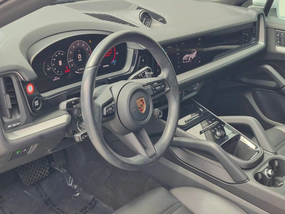 2024 Porsche 9Y0/9Y3 Cayenne Coupe - Image 4 of 4