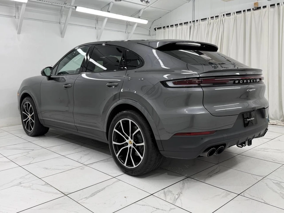 2024 Porsche 9Y0/9Y3 Cayenne Coupe - Image 3 of 5