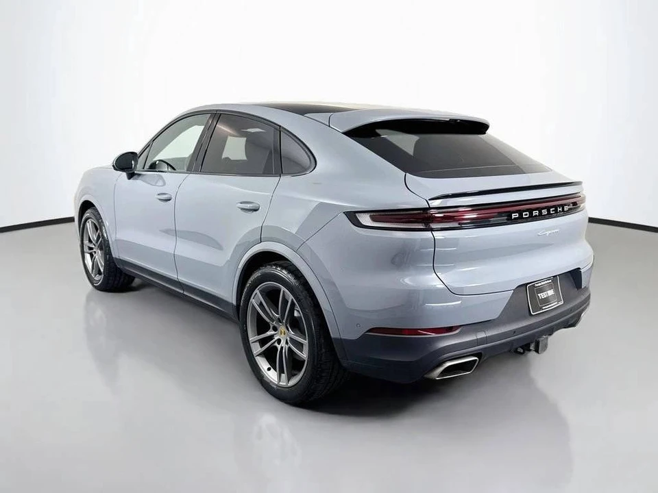 2024 Porsche 9Y0/9Y3 Cayenne Coupe - Image 3 of 4