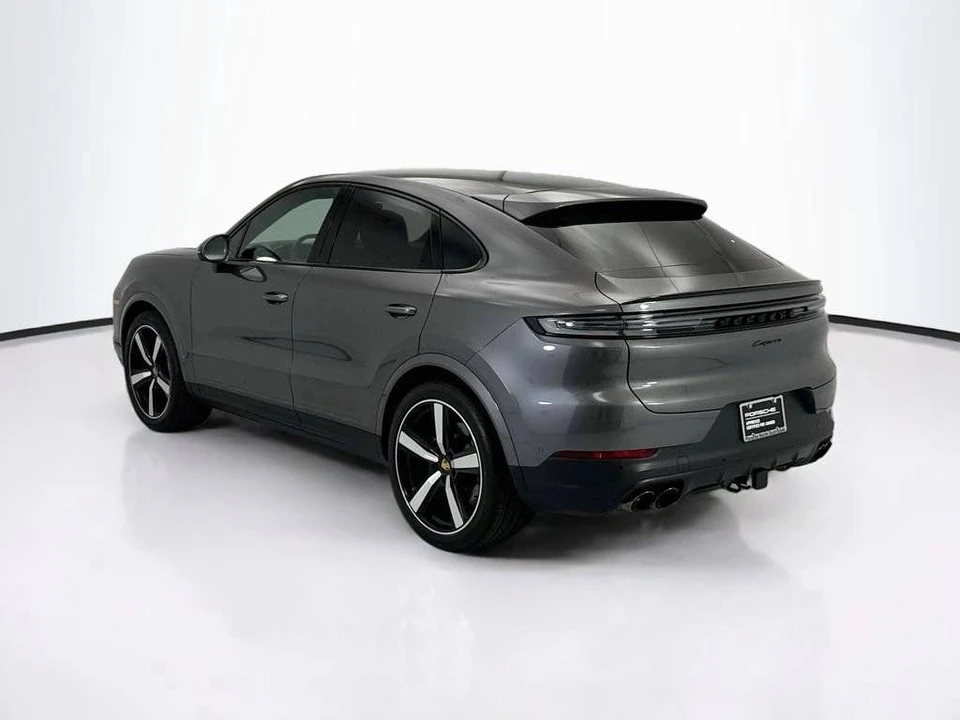 2024 Porsche 9Y0/9Y3 Cayenne Coupe - Image 3 of 4