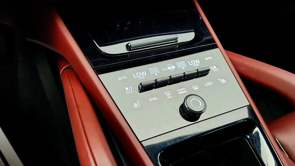 2024 Porsche 9Y0/9Y3 Cayenne Coupe - Image 16 of 24