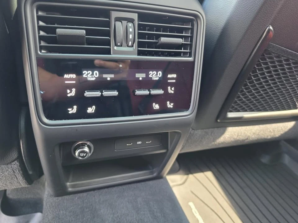 2024 Porsche Cayenne - Image 14 of 20