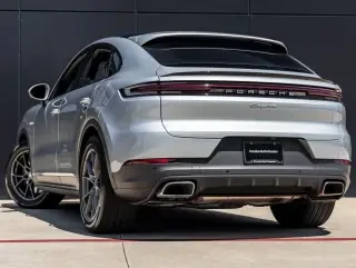 2024 Porsche 9Y0/9Y3 Cayenne - Image 3 of 4