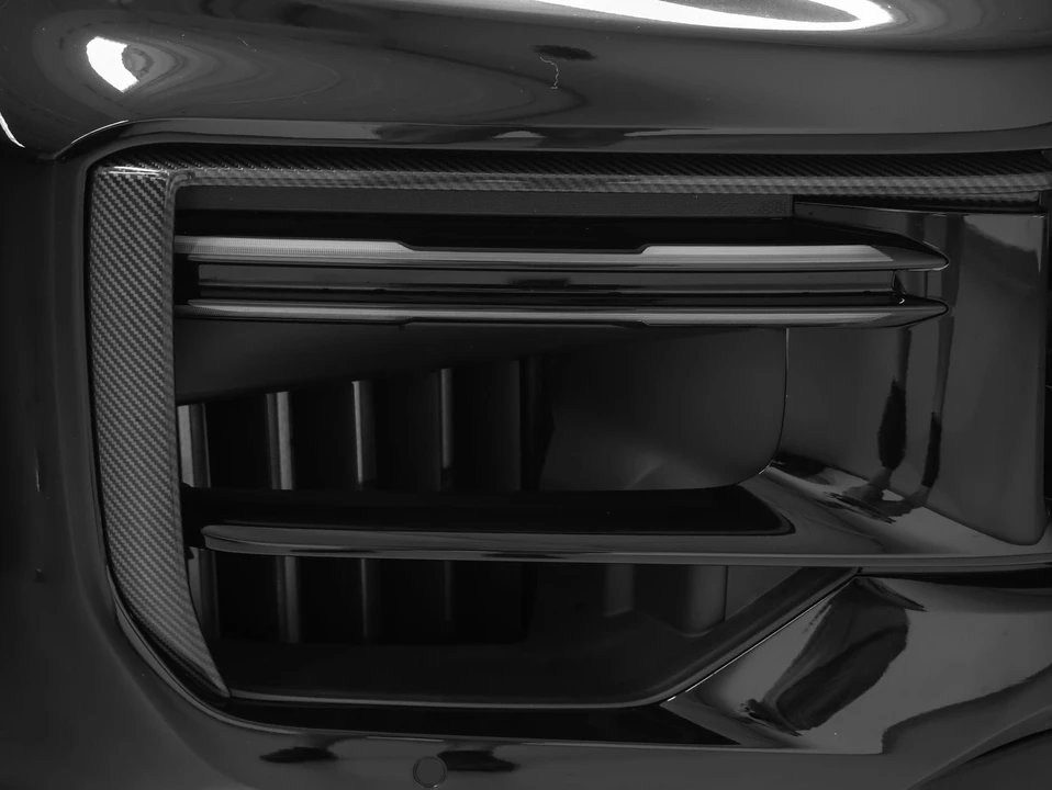 2024 Porsche 9Y0/9Y3 Cayenne Coupe - Image 19 of 31