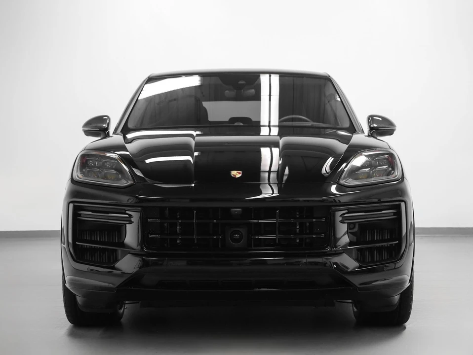 2024 Porsche 9Y0/9Y3 Cayenne Coupe - Image 8 of 31