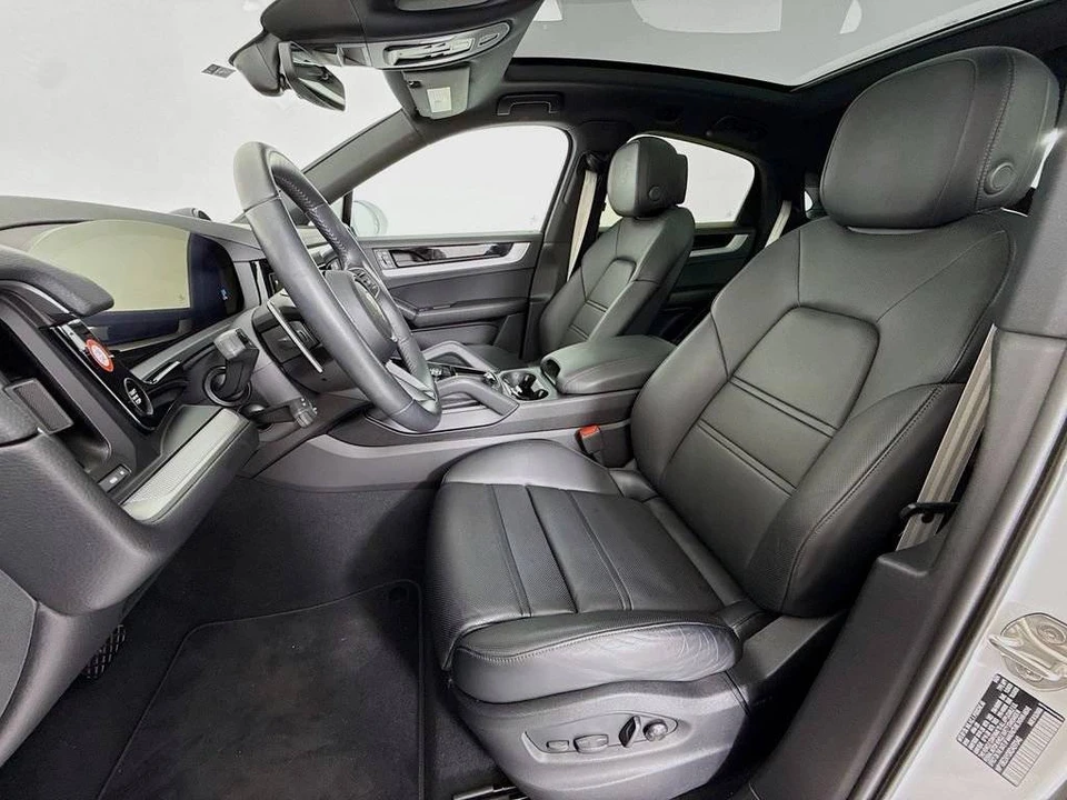 2024 Porsche Cayenne - Image 5 of 5