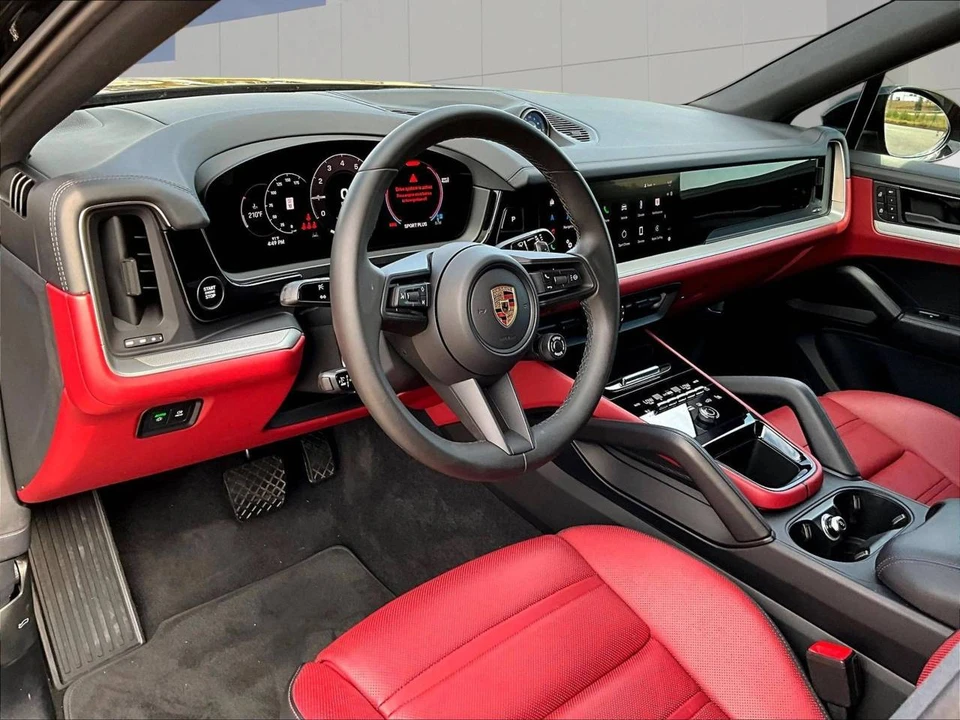 2024 Porsche 9Y0/9Y3 Cayenne - Image 4 of 4