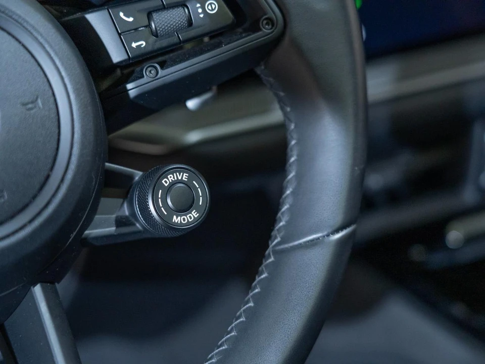 2024 Porsche 9Y0/9Y3 Cayenne Coupe - Image 24 of 30