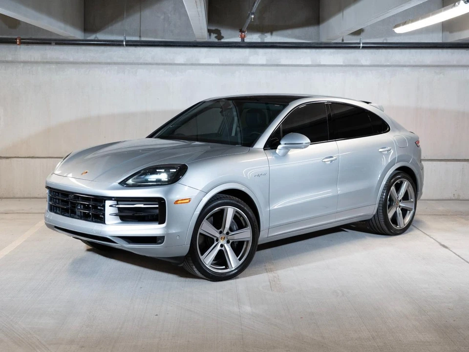 2024 Porsche 9Y0/9Y3 Cayenne Coupe - Image 2 of 30