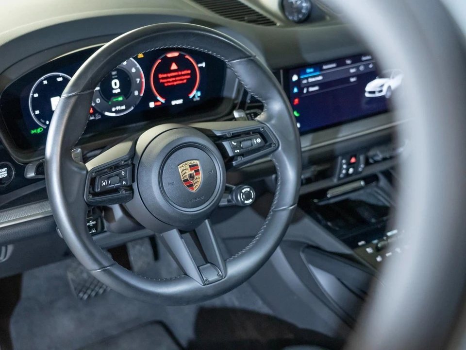 2024 Porsche 9Y0/9Y3 Cayenne Coupe - Image 16 of 30