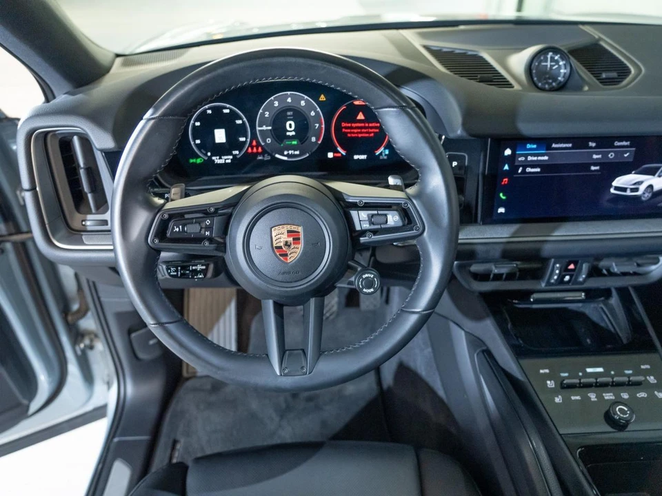 2024 Porsche 9Y0/9Y3 Cayenne Coupe - Image 29 of 30