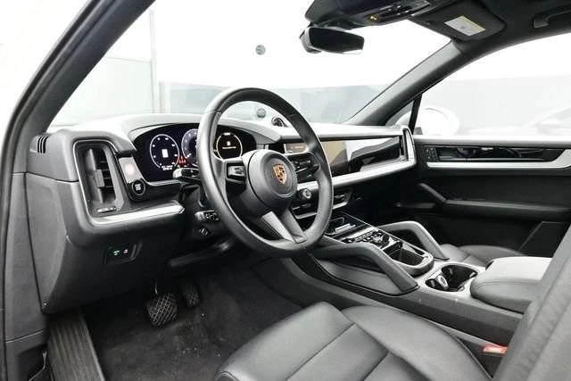 2024 Porsche 9Y0/9Y3 Cayenne - Image 4 of 5