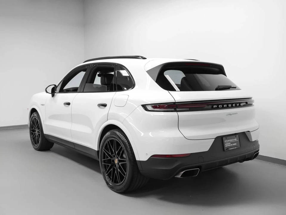 2024 Porsche 9Y0/9Y3 Cayenne - Image 3 of 5