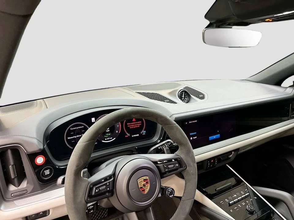 2024 Porsche 9Y0/9Y3 Cayenne - Image 4 of 5