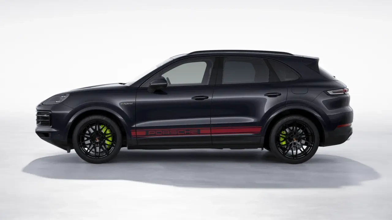 2024 Porsche 9Y0/9Y3 Cayenne - Image 16 of 30