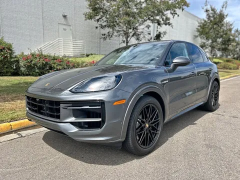 2024 Porsche Cayenne E-Hybrid SUV