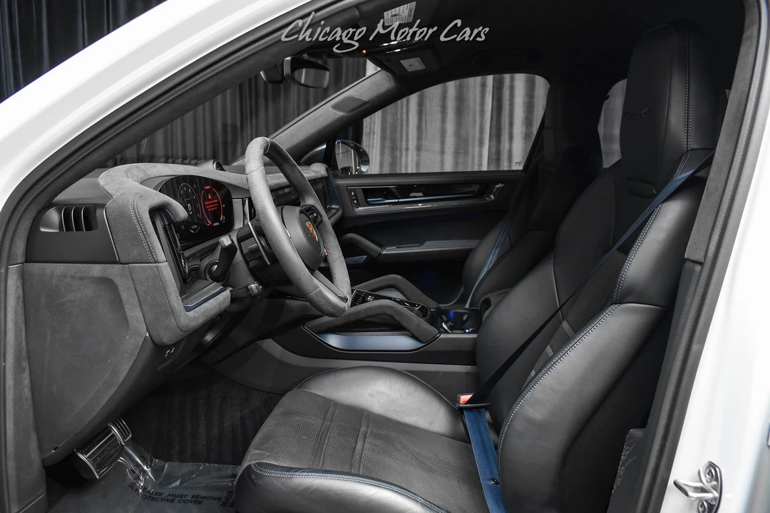 2024 Porsche 9Y0/9Y3 Cayenne - Image 23 of 31