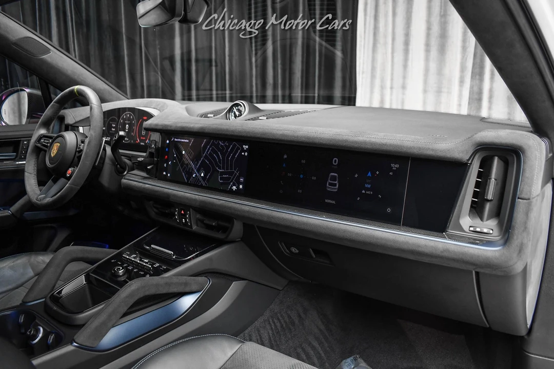 2024 Porsche 9Y0/9Y3 Cayenne - Image 26 of 31