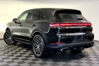 2024 Porsche 9Y0/9Y3 Cayenne - Image 3 of 4