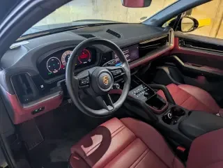 2024 Porsche 9Y0/9Y3 Cayenne - Image 4 of 4
