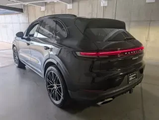 2024 Porsche 9Y0/9Y3 Cayenne - Image 3 of 4