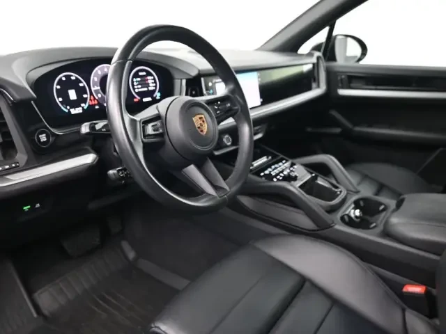 2024 Porsche 9Y0/9Y3 Cayenne - Image 4 of 9