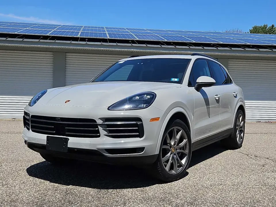 2024 Porsche 9Y0/9Y3 Cayenne - Image 6 of 9