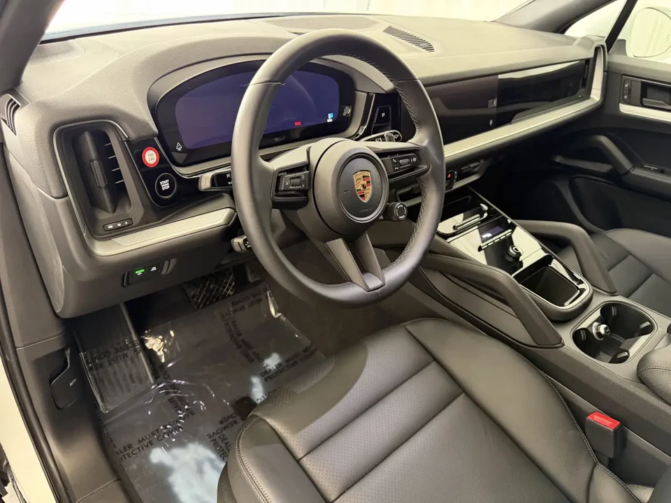 2024 Porsche 9Y0/9Y3 Cayenne - Image 4 of 13