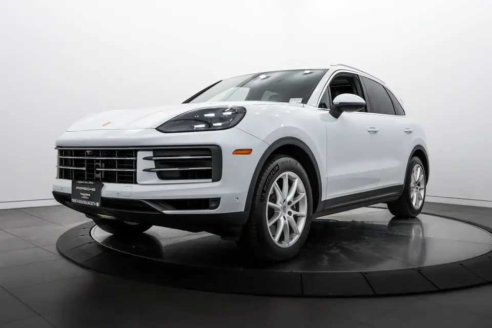 2024 Porsche 9Y0/9Y3 Cayenne - Image 13 of 13
