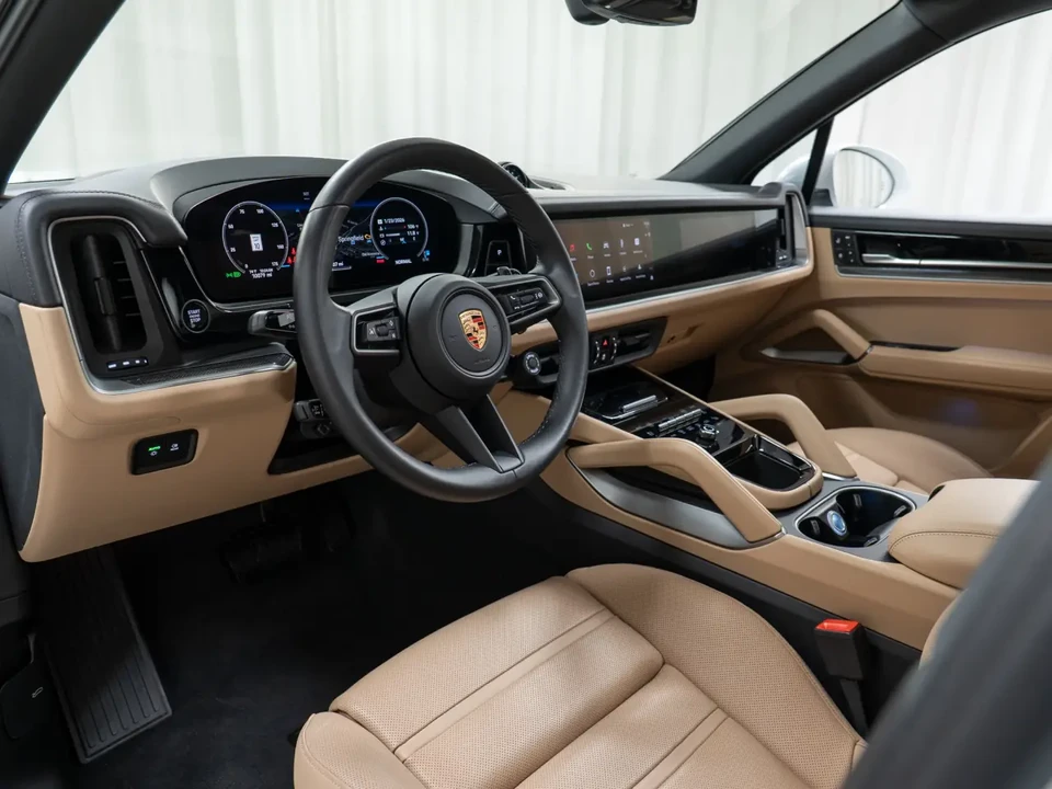 2024 Porsche 9Y0/9Y3 Cayenne - Image 4 of 8