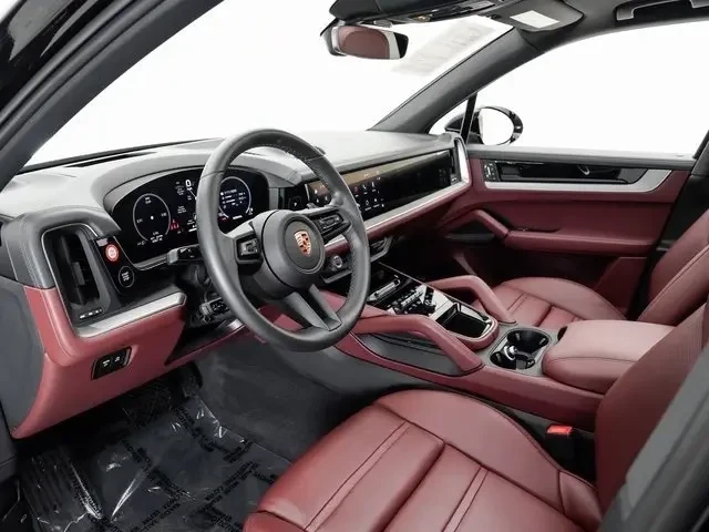 2024 Porsche 9Y0/9Y3 Cayenne - Image 5 of 6