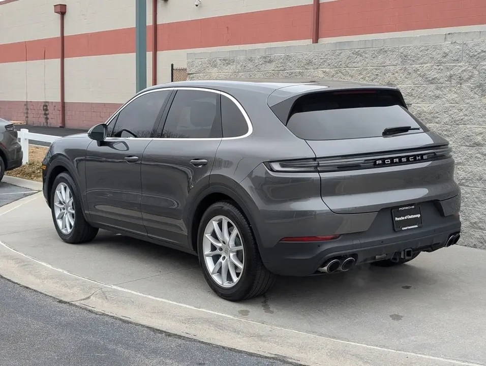 2024 Porsche 9Y0/9Y3 Cayenne - Image 3 of 9
