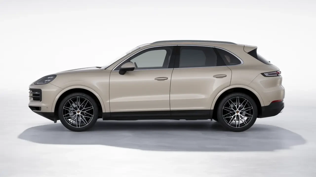 2024 Porsche 9Y0/9Y3 Cayenne - Image 3 of 9