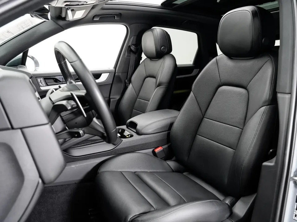 2024 Porsche 9Y0/9Y3 Cayenne - Image 5 of 12