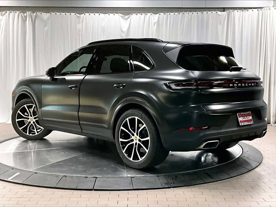 2024 Porsche 9Y0/9Y3 Cayenne - Image 3 of 5