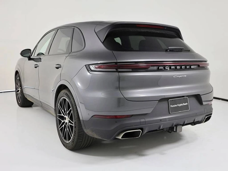 2024 Porsche 9Y0/9Y3 Cayenne - Image 3 of 5