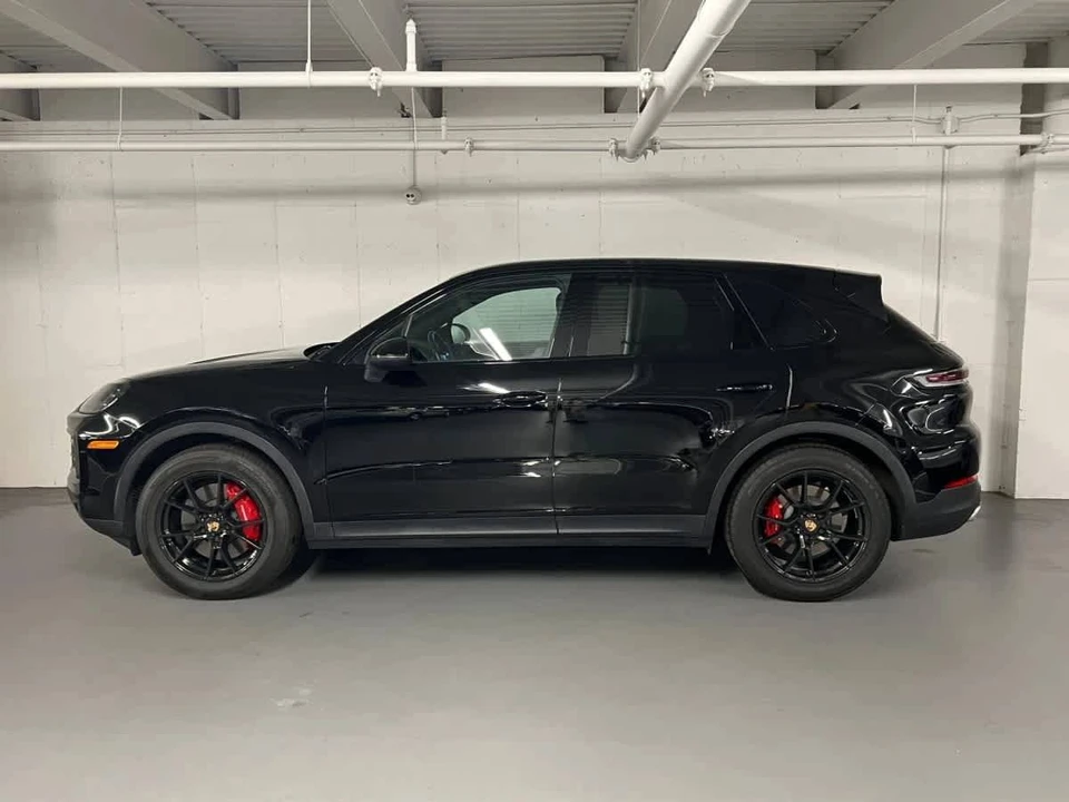 2024 Porsche 9Y0/9Y3 Cayenne - Image 2 of 5