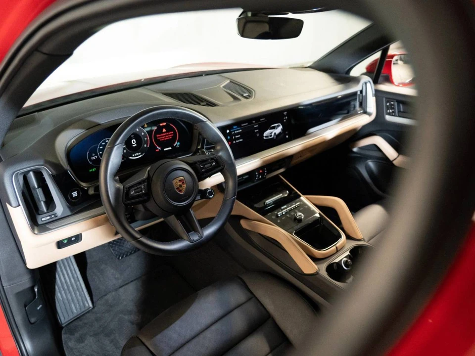 2024 Porsche 9Y0/9Y3 Cayenne - Image 4 of 5