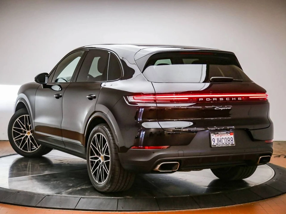 2024 Porsche 9Y0/9Y3 Cayenne - Image 3 of 5