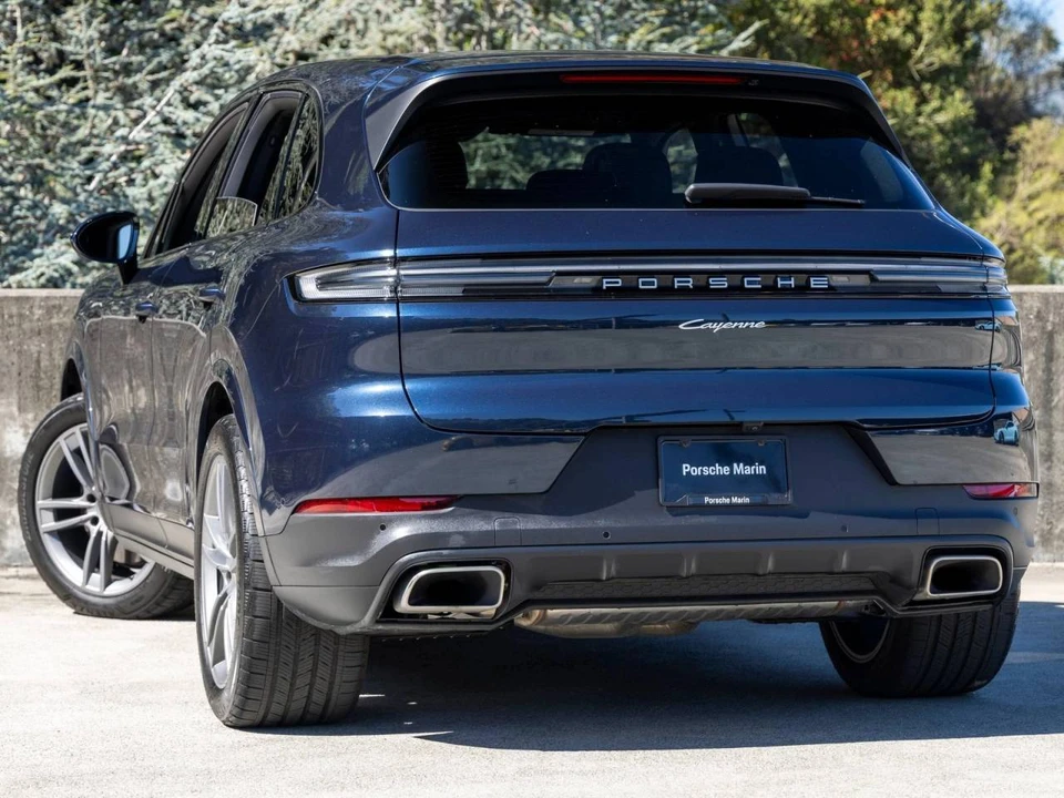 2024 Porsche 9Y0/9Y3 Cayenne - Image 3 of 5