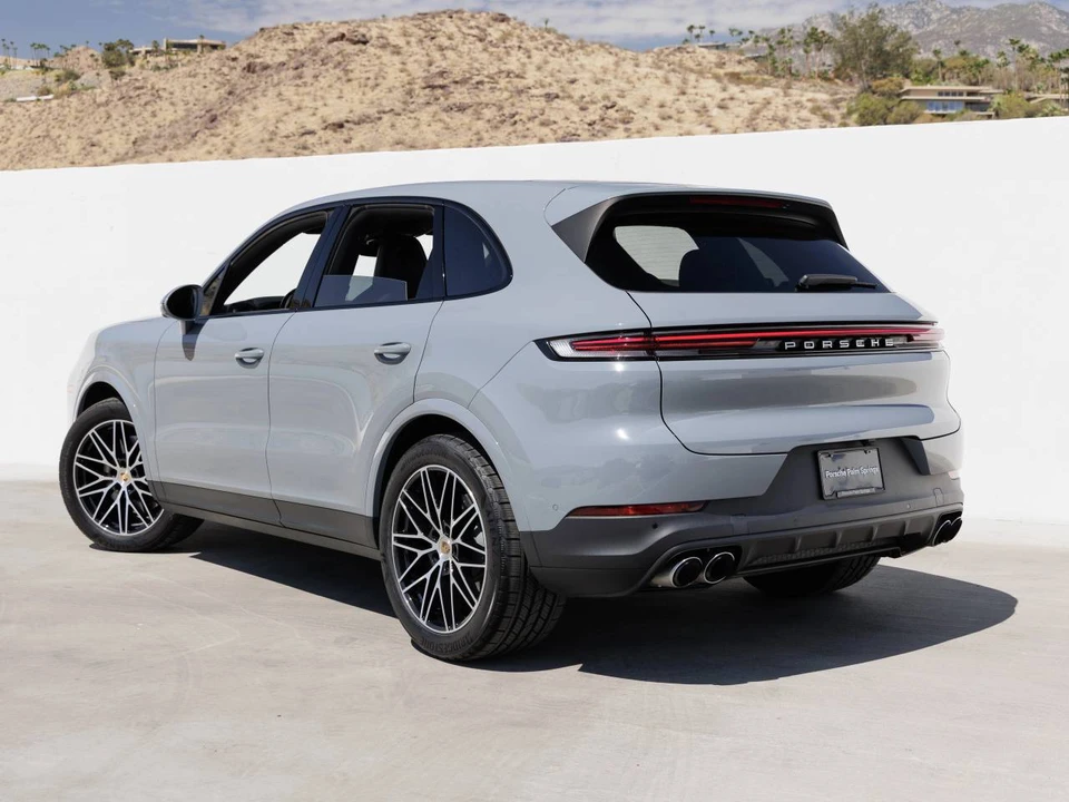 2024 Porsche 9Y0/9Y3 Cayenne - Image 3 of 5