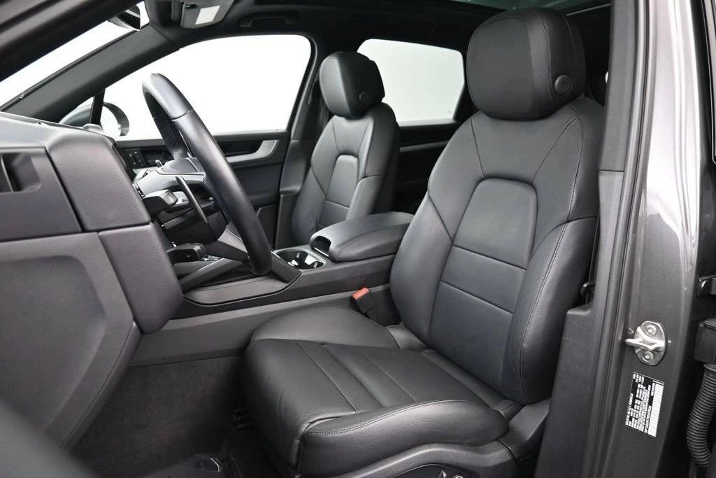 2024 Porsche 9Y0/9Y3 Cayenne - Image 5 of 5